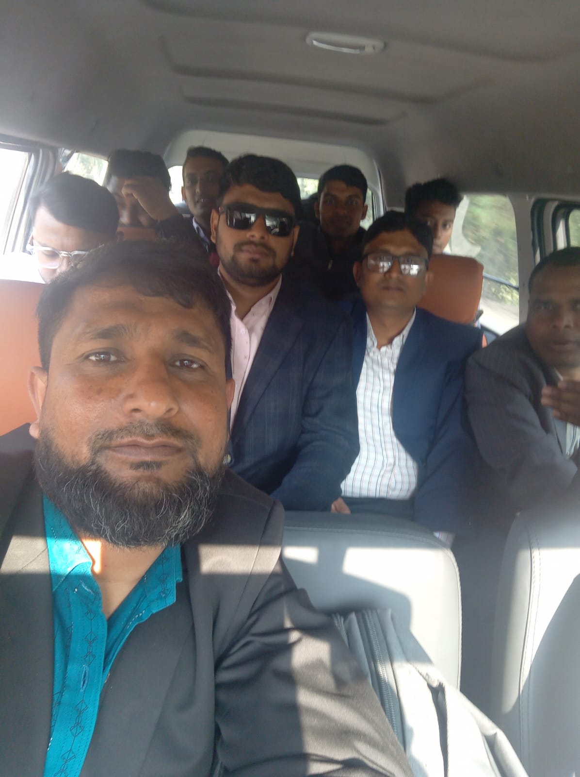 ডেমো খামারে পোনা বিতরণ কার্যক্রম